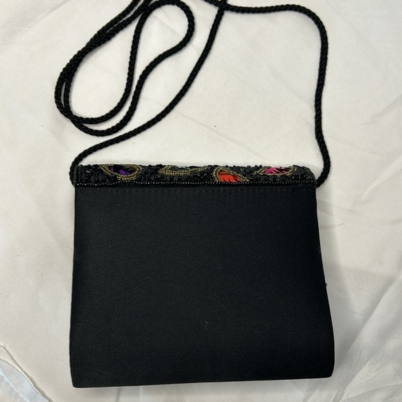 Unbranded black evening bag with colorful sequins. Long braided straps. - Picture 4 of 6